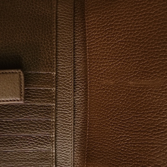 Authentic Gucci Monogram Canvas Wallet - Picture 3 of 5